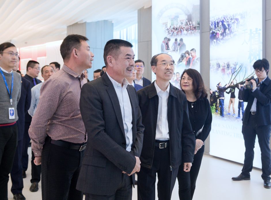 1554700497648105nEbN.jpg 1.jpg