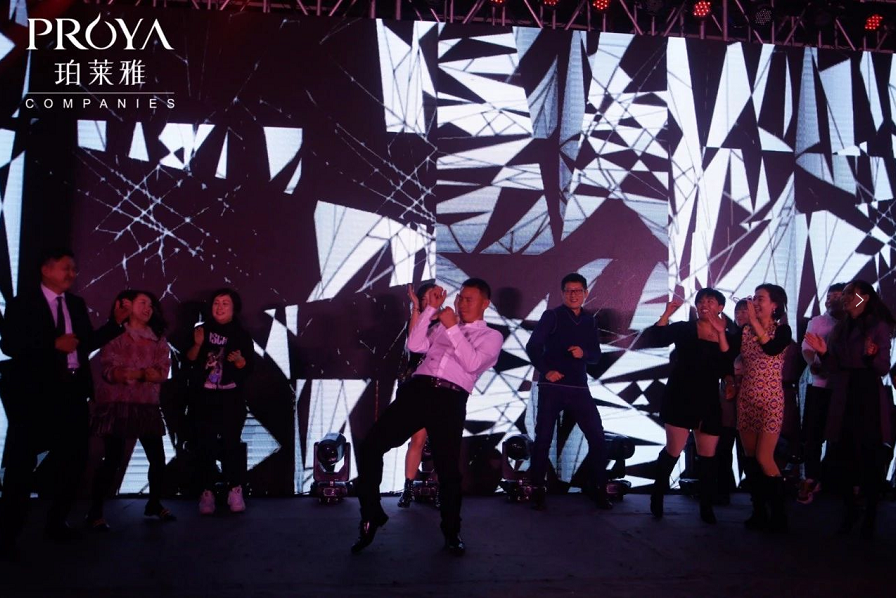 1548921275852017eUBu.png blob.png