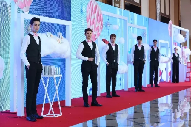 1486689553339091CIaO.jpg 6402.webp.jpg