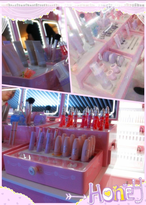 14397941554432263pkR.jpg 3.jpg